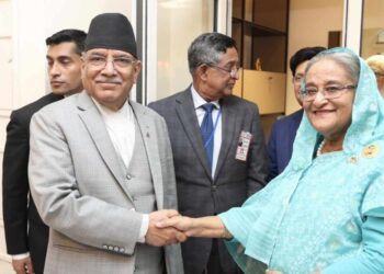 प्रधानमन्त्री प्रचण्ड र बङ्गलादेशका प्रधानमन्त्रीबीच भेटवार्ता