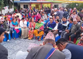 एमाले मोरङको जिल्ला नेतृत्व: ओली र भण्डारी पक्षधर प्यानल बनाएरै मैदानमा उत्रिए