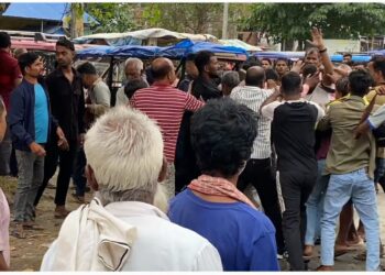 भोक्राहा नरसिंहमा हुसेनमाथि आक्रमण गर्न व्यक्तिलाई कानुनी कार्वाही गर्न नेविसंघ सुनसरीको मग